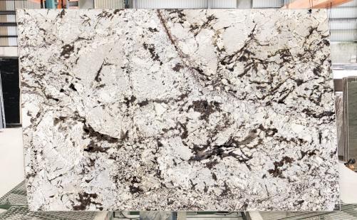 Supply polished slabs 0.8 cm in natural granite ALPINUS B10011. Detail image pictures 