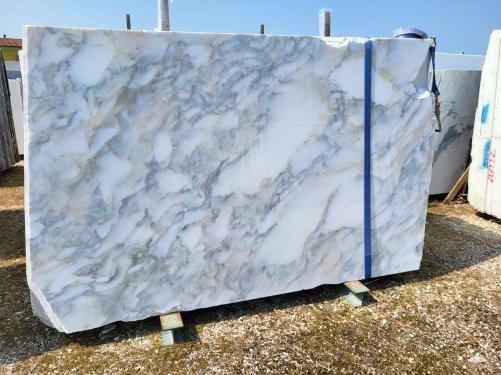 Supply sawn slabs 0.8 cm in natural marble ARABESCATO GOLD DL0140. Detail image pictures 