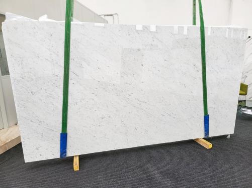 Supply polished slabs 0.8 cm in natural marble BIANCO CARRARA C 1646. Detail image pictures 