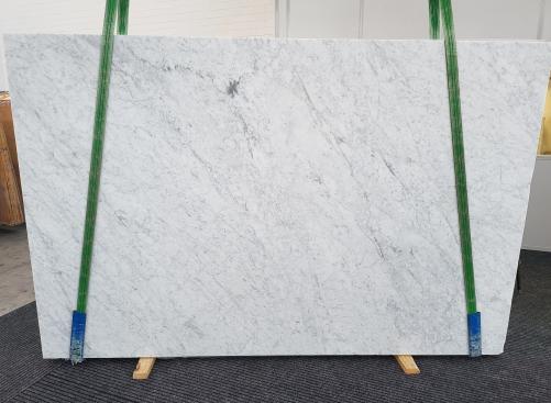 Supply honed slabs 0.8 cm in natural marble BIANCO GIOIA EXTRA 1487. Detail image pictures 