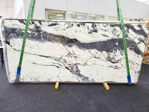 Supply polished slabs 0.8 cm in natural marble BRECCIA CAPRAIA 1771. Detail image pictures 