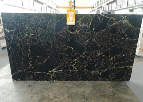 Supply polished slabs 0.7 cm in natural marble BRECCIA PORTORO UL0052. Detail image pictures 