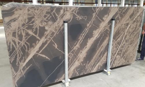 Supply honed slabs 0.8 cm in natural limestone BRONZO VENATO 1529M. Detail image pictures 