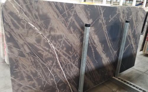 Supply brushed slabs 0.8 cm in natural limestone bronzo venato 1529M. Detail image pictures 