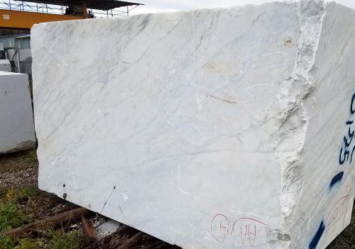 Supply sawn blocks 51.2 cm in natural marble CALACATTA ARNI Z0175. Detail image pictures 