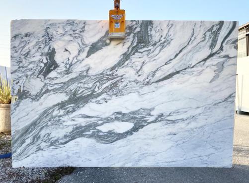 Supply honed slabs 0.8 cm in natural marble CALACATTA ARNI D0273NO. Detail image pictures 