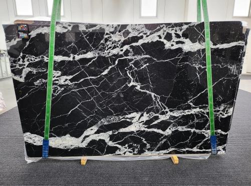Supply polished slabs 0.8 cm in natural marble CALACATTA BLACK 1871. Detail image pictures 