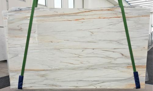 Supply polished slabs 0.8 cm in natural marble CALACATTA CREMO V 1120. Detail image pictures 