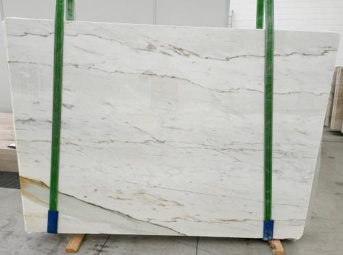 Supply polished slabs 0.8 cm in natural marble CALACATTA CREMO 1731. Detail image pictures 