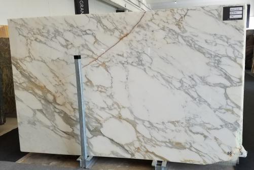 Supply polished slabs 0.8 cm in natural marble CALACATTA MACCHIAVECCHIA U0190. Detail image pictures 