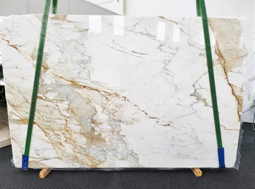 Supply polished slabs 0.8 cm in natural marble CALACATTA MACCHIAVECCHIA 1659. Detail image pictures 