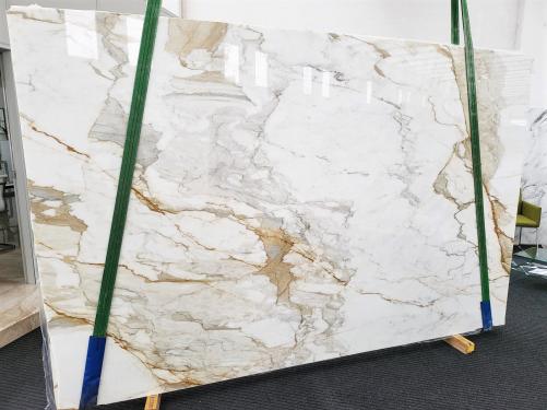Supply polished slabs 1.2 cm in natural marble CALACATTA MACCHIAVECCHIA 1659. Detail image pictures 