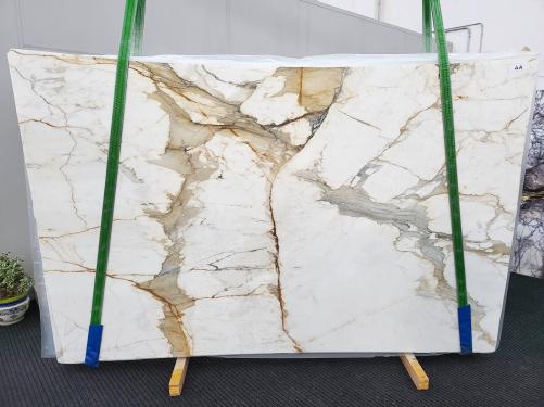 Supply honed slabs 0.8 cm in natural marble CALACATTA MACCHIAVECCHIA xx1736. Detail image pictures 