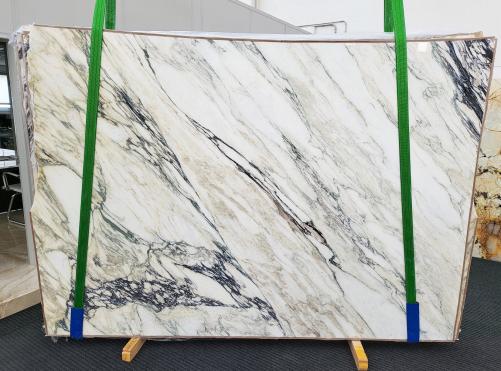 Supply polished slabs 0.8 cm in natural marble CALACATTA MONET xx1794. Detail image pictures 