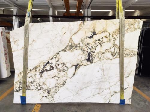 Supply polished slabs 0.8 cm in natural marble CALACATTA MONET 2004M. Detail image pictures 