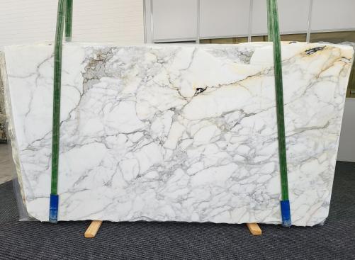 Supply polished slabs 0.8 cm in natural marble CALACATTA ORO EXTRA 1566. Detail image pictures 