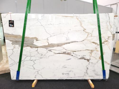 Supply polished slabs 1.2 cm in natural marble CALACATTA ORO EXTRA xx1879. Detail image pictures 