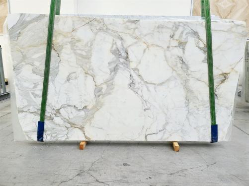 Supply polished slabs 0.8 cm in natural marble CALACATTA ORO 1746. Detail image pictures 