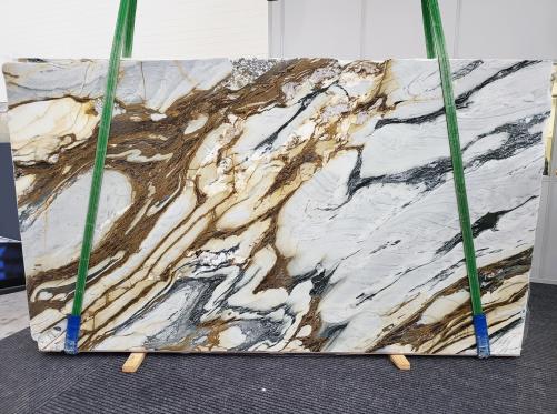 Supply polished slabs 1.2 cm in natural marble CALACATTA PICASSO 1709. Detail image pictures 