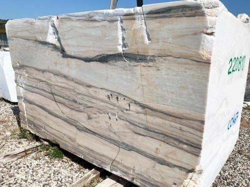 Supply sawn blocks 0.8 cm in natural marble CALACATTA SAINT TROPEZ C0467. Detail image pictures 