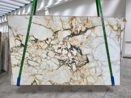Supply honed slabs 0.8 cm in natural marble CALACATTA VAGLI ORO ANTICO xx1818. Detail image pictures 