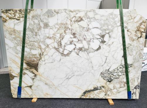 Supply polished slabs 0.8 cm in natural marble CALACATTA VAGLI ORO 1576. Detail image pictures 