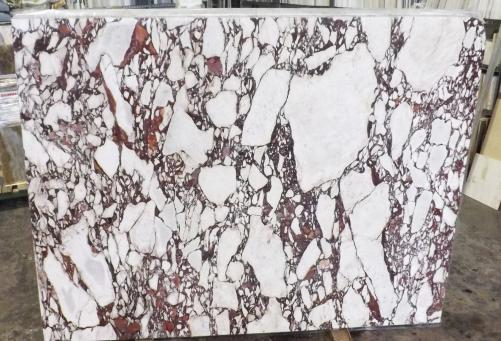 Supply polished slabs 0.8 cm in natural marble CALACATTA VAGLI ROSATO AA R125. Detail image pictures 