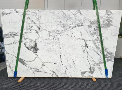 Supply honed slabs 0.8 cm in natural marble CALACATTA VAGLI xx1714. Detail image pictures 