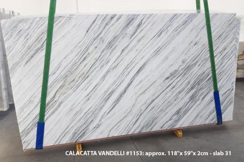 Supply polished slabs 0.8 cm in natural marble Calacatta Vandelli 1153. Detail image pictures 