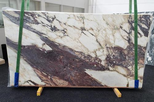 Supply polished slabs 0.8 cm in natural marble CALACATTA VIOLA 1440. Detail image pictures 