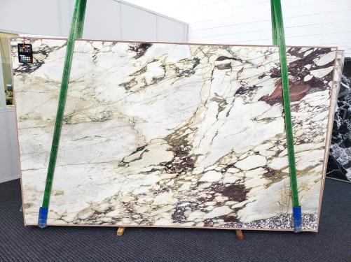 Supply polished slabs 0.8 cm in natural marble CALACATTA VIOLA 1898. Detail image pictures 