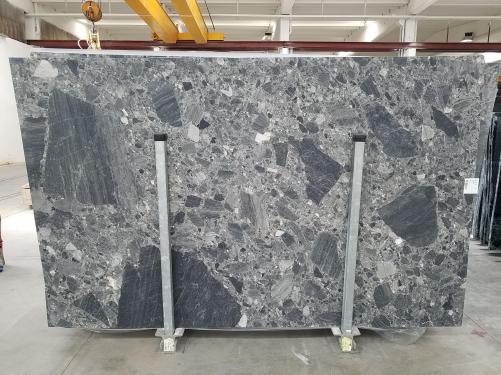 Supply honed slabs 0.8 cm in natural marble CEPPO SCURO 1673M. Detail image pictures 