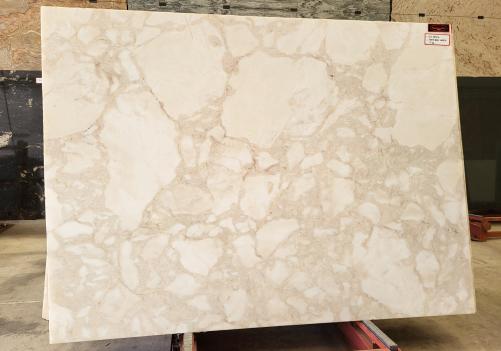 Supply polished slabs 0.8 cm in natural marble CIPRIA 18224. Detail image pictures 
