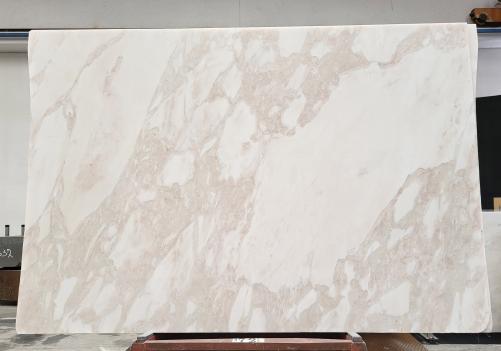 Supply polished slabs 0.8 cm in natural marble CIPRIA GX18232. Detail image pictures 
