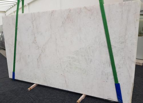 Supply honed slabs 0.8 cm in natural quartzite CRISTALLO 1163. Detail image pictures 