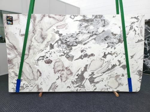 Supply polished slabs 2 cm in natural marble DOVER WHITE 1899. Detail image pictures 