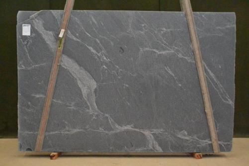 Supply honed slabs 1.2 cm in natural granite ELEGANT GREY 2582. Detail image pictures 