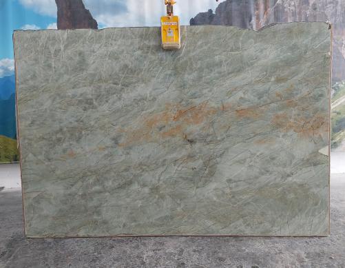 Supply polished slabs 0.8 cm in natural quartzite EMERALD GREEN C0006. Detail image pictures 