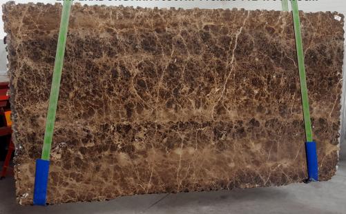 Supply polished slabs 1.2 cm in natural marble EMPERADOR OSCURO #630. Detail image pictures 