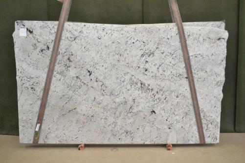 Supply polished slabs 1.2 cm in natural granite GALAXY WHITE BQ02623. Detail image pictures 