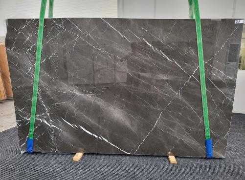 Supply polished slabs 1.2 cm in natural marble GRAFFITE 1584. Detail image pictures 