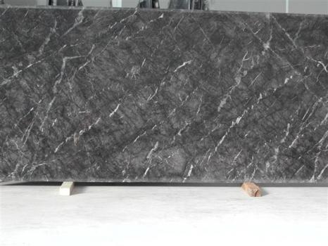 Supply polished slabs 0.8 cm in natural marble GRIGIO CARNICO SRC3412. Detail image pictures 