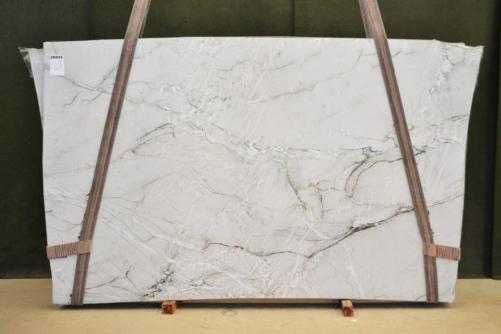 Supply polished slabs 1.2 cm in natural quartzite LE BLANC 2640. Detail image pictures 