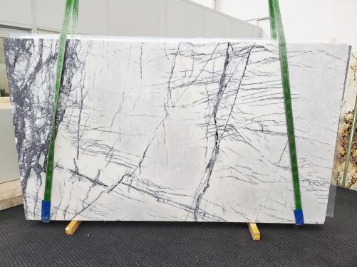 Supply polished slabs 0.8 cm in natural marble LILAC NY 1756. Detail image pictures 