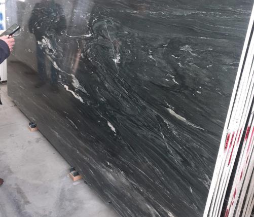 Supply polished slabs 3 cm in natural gneiss LOCARNO VERDE D240229. Detail image pictures 
