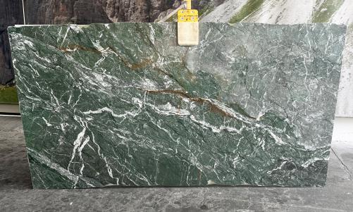 Supply polished slabs 0.8 cm in natural semi precious stone MALACHITE D0900. Detail image pictures 