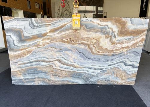 Supply polished slabs 0.7 cm in natural marble MONET SKY CL0285. Detail image pictures 