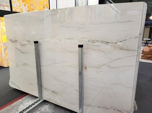 Supply diamondcut slabs 0.8 cm in natural quartzite MONT BLANK GX26198. Detail image pictures 