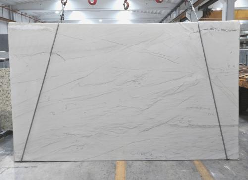 Supply diamondcut slabs 0.8 cm in natural quartzite MONT BLANK 1653G. Detail image pictures 