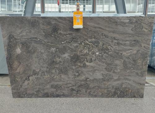 Supply honed slabs 0.8 cm in natural marble NARCISE CL0364. Detail image pictures 